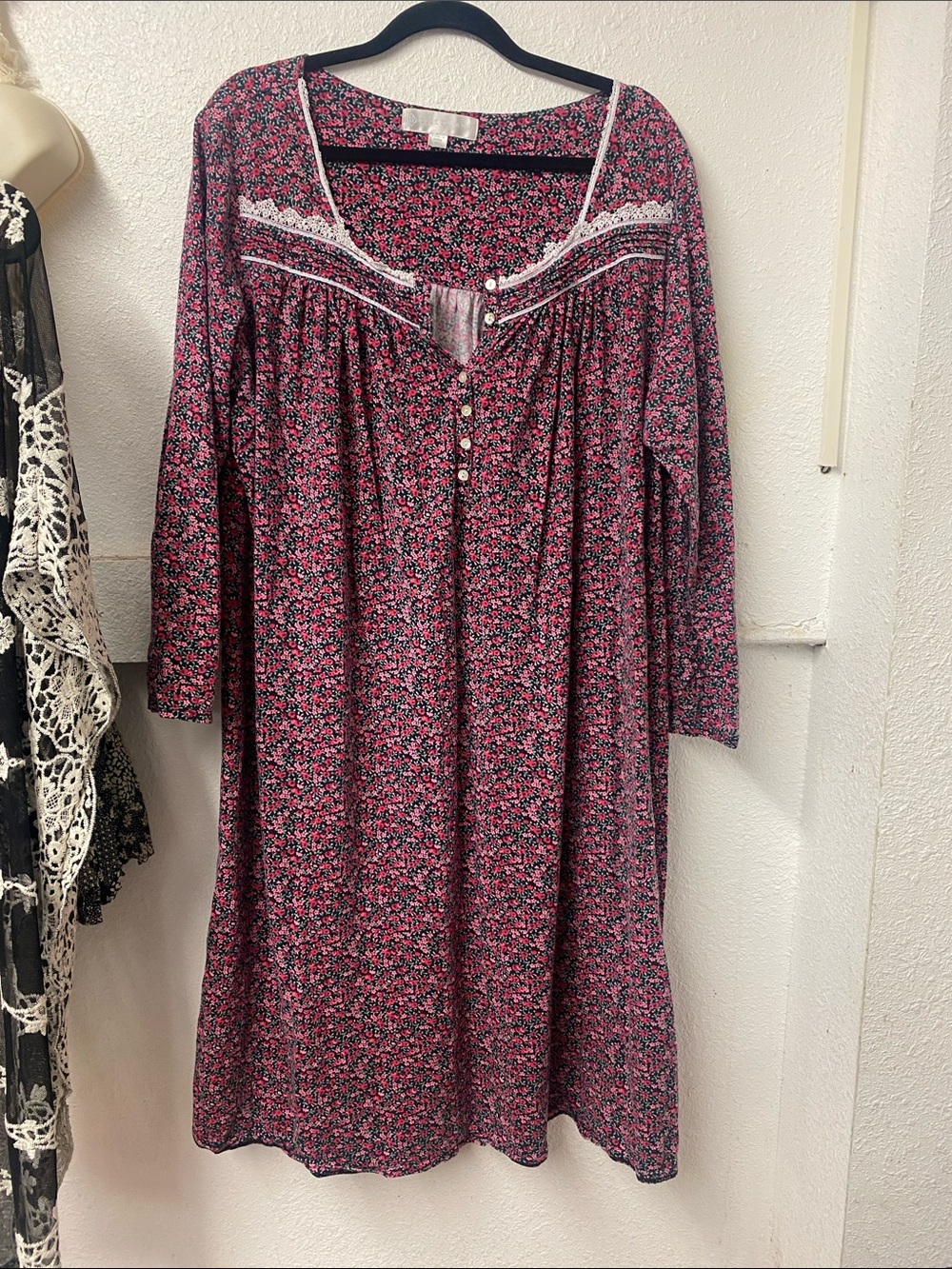 Eileen West Pink Floral Lace-Trim Long Sleeve Nightgown
